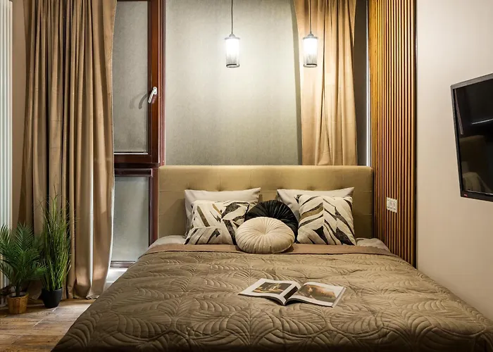 شقة Lovely Boutique 2x1br Nearby Chopin Airport & 15 Min To Centre By Tram وارسو