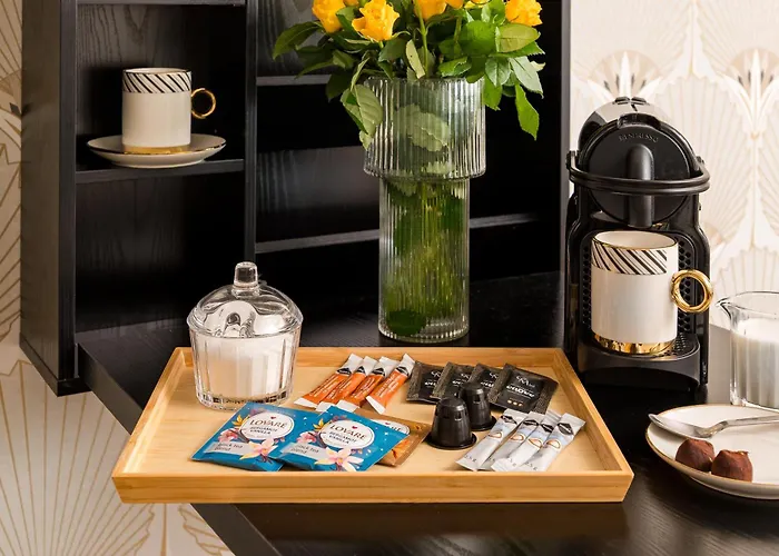 Lovely Boutique 2x1br Nearby Chopin Airport & 15 Min To Centre By Tram *